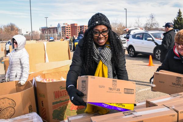 An Akron-Canton Regional Foodbank volunteer