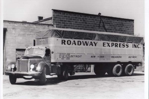Roadway Express truck